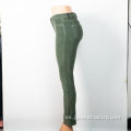 Venta al por mayor Ladies personalizadas rectas verdes jeans